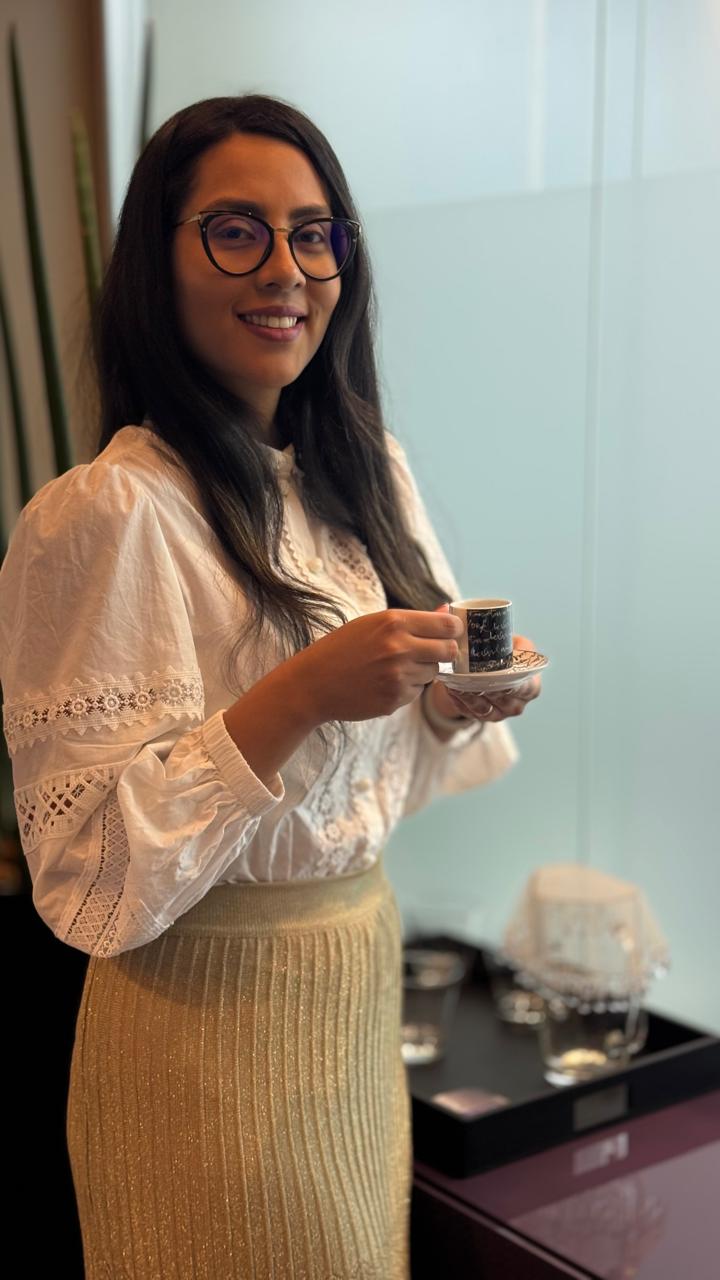 Dra. Aline Ribeiro